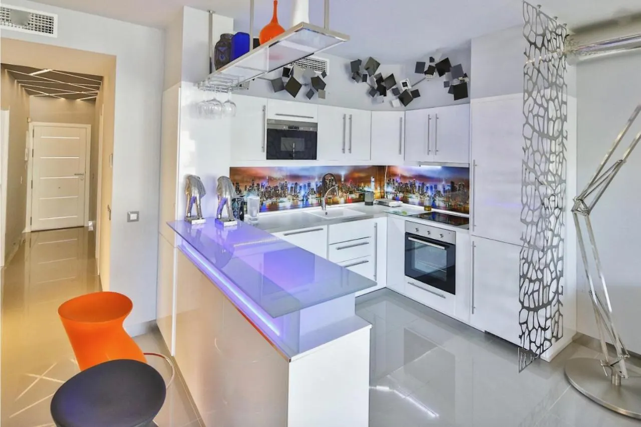 Atico Puerto Banus, Marbella Apartment